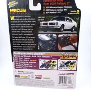 Johnny Lightning Pontiac 1974 GTO White 1:64 tył