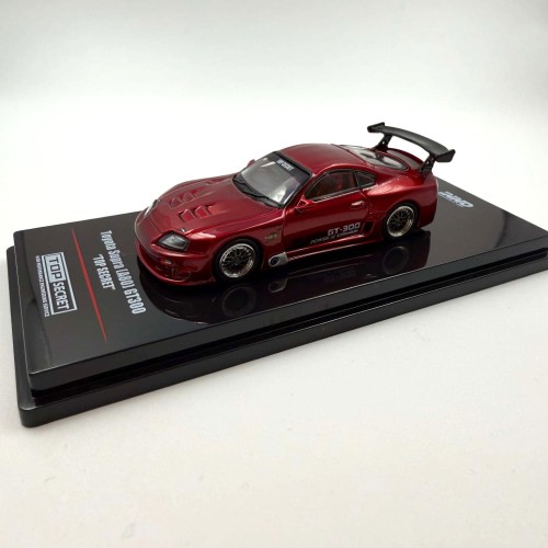 INNO64 Toyota Supra A80 Top Secret GT300 RED Metallic 1:64 przód