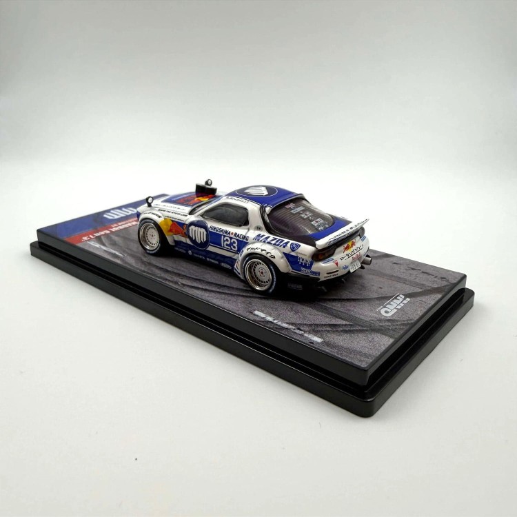 INNO64 Mazda RX-7 FD3S “Madbul Gen 7.3” #23 Mad Mike 1:64 tył