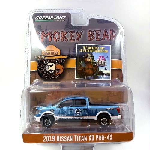Greenlight Nissan 2019 Titan XD-Pro-4X 1:64 karta