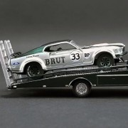 ACME Allan Moffat racing trans am mustang #33 on a ford f-350 1969 - 1:64 bok