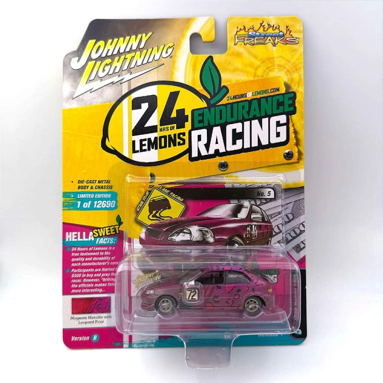 Johnny Lightning Honda 1998 Civic Endurance Racing Magenta 1:64 przód
