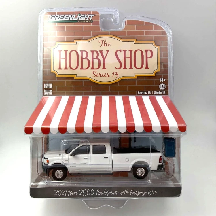 Greenlight Dodge 2021 Ram 2500 Tradesman with Garbage Bin 1:64 przód