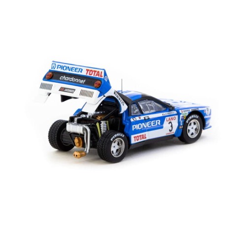 Tarmac Works LANCIA 037 Rally #3 J.C.Andruet/F.Sappey Ypres 24h Rally 1983 1:64 tył detal