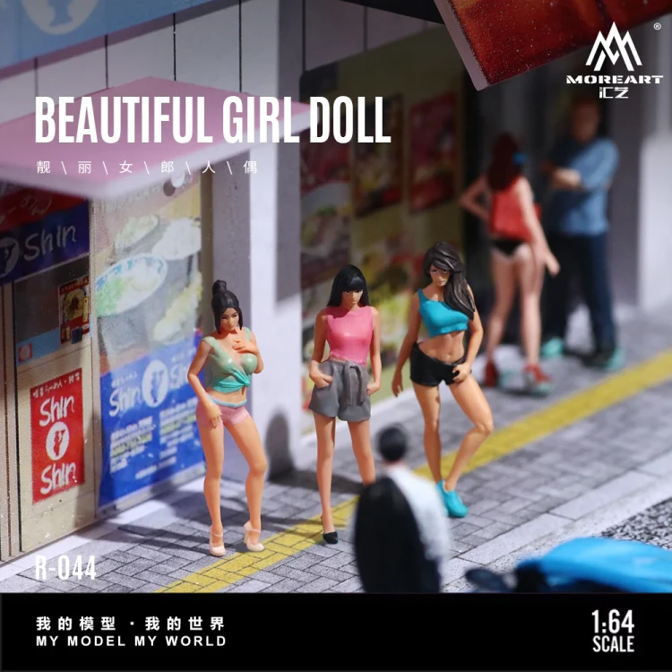 MoreArt Figurki Beautiful Girl Doll Set 1:64 bok