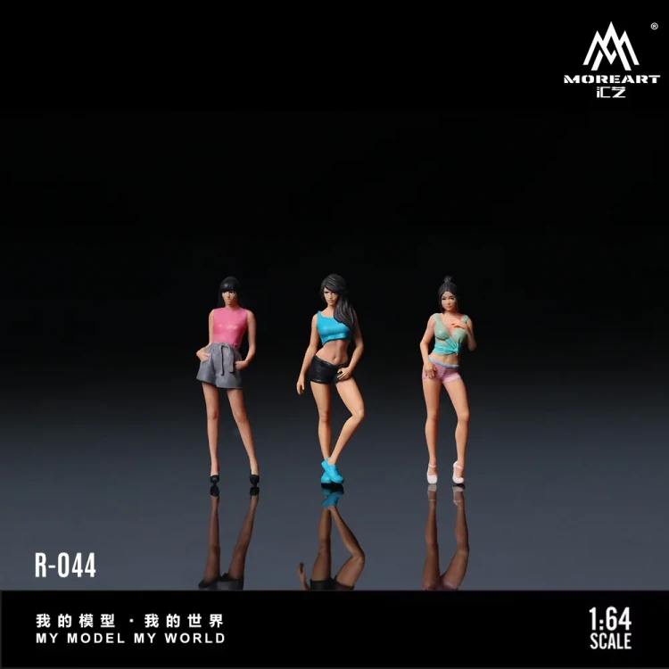 MoreArt Figurki Beautiful Girl Doll Set 1:64 detal