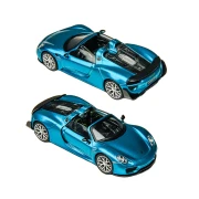 TimeMicro Porsche 918 Spyder - Electric Light Blue 1:64 scena