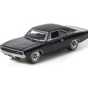 Greenlight 1968 Dodge Charger R/T 1:64 bok