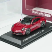 Minichamps64 Porsche 911 992 Carrera Carmine Red 1:64 box