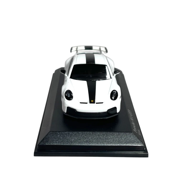 Minichamps64 Porsche 911 992 GT3 White 1:64 przód detal