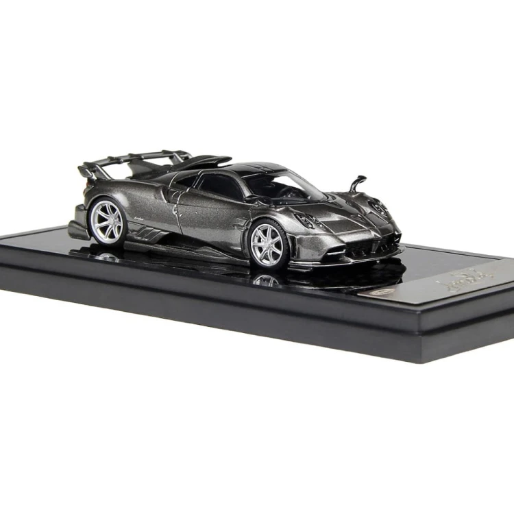 LCD Models Pagani Imola - Metallic Grey 1:64 bok detal
