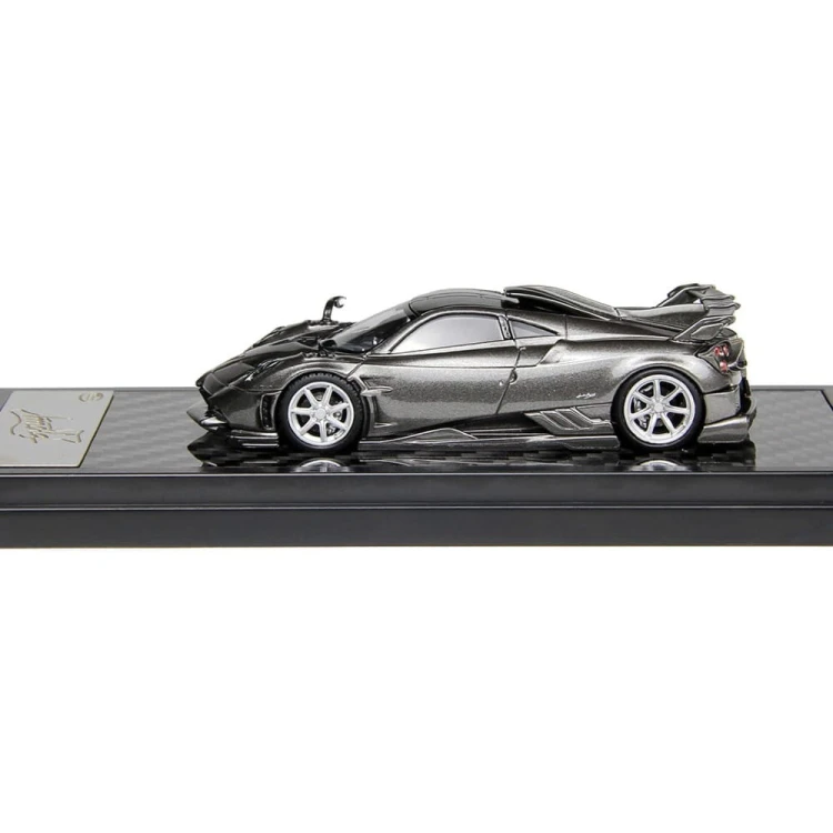 LCD Models Pagani Imola - Metallic Grey 1:64 bok
