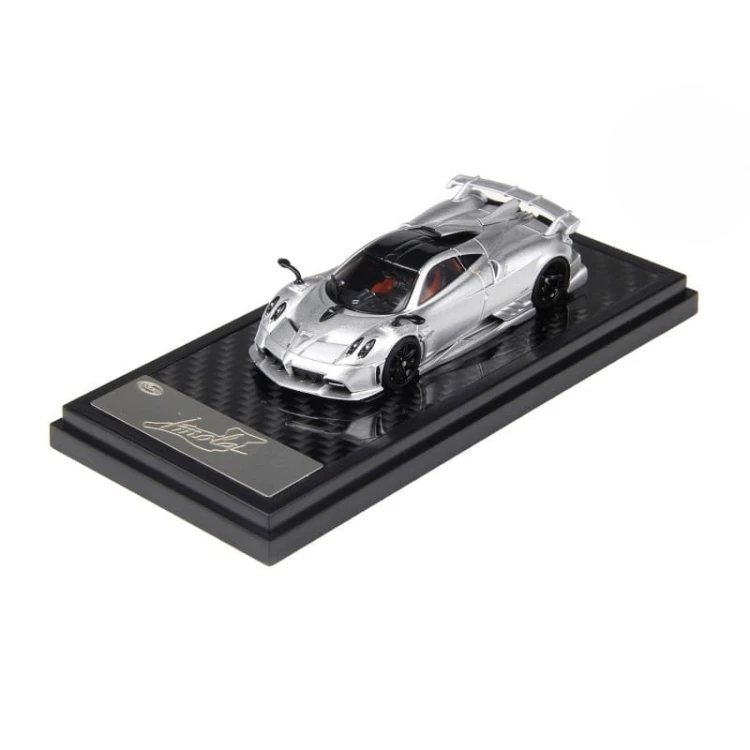 LCD Models Pagani Imola Coupe Silver 1:64 przód