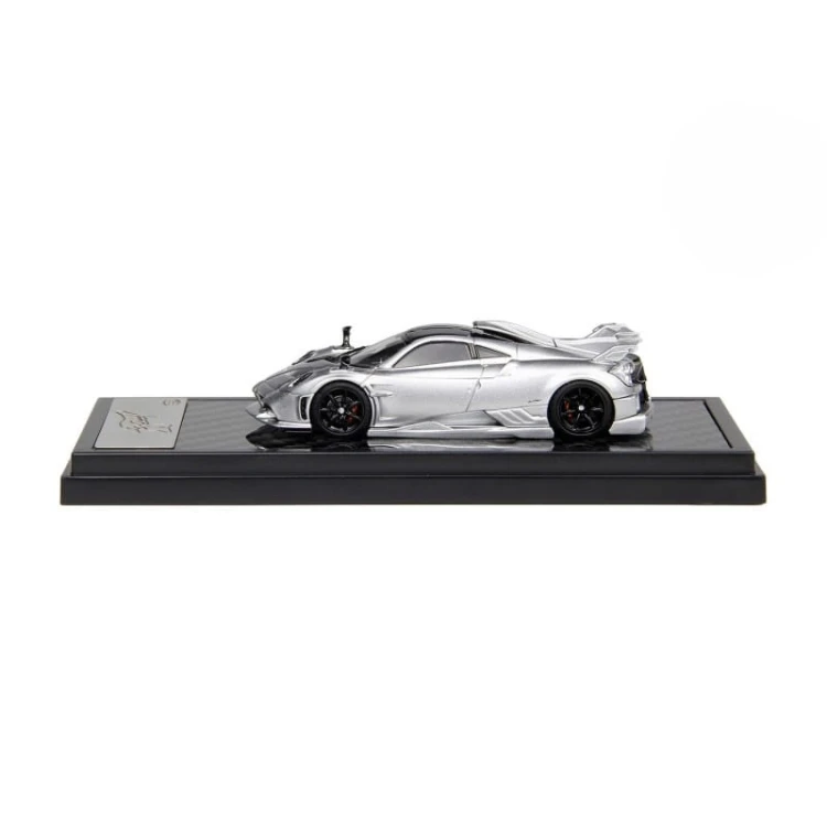 LCD Models Pagani Imola Coupe Silver 1:64 bok