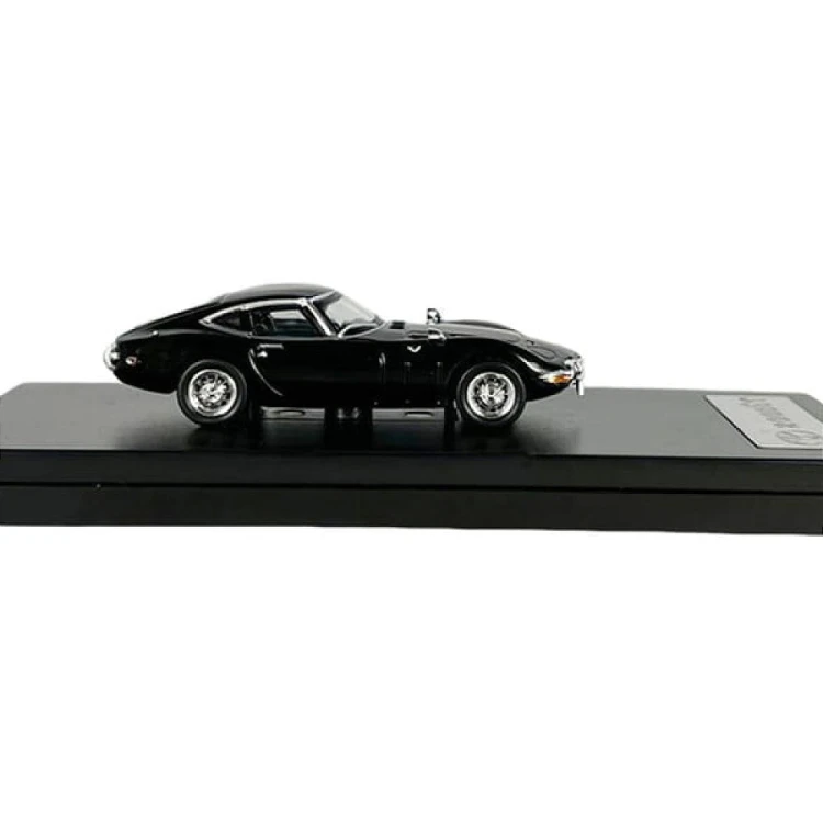 LCD Models Toyota 2000 GT Black 1:64 bok detal