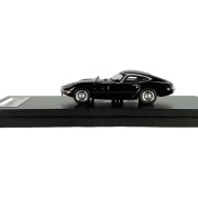 LCD Models Toyota 2000 GT Black 1:64 bok detal 2