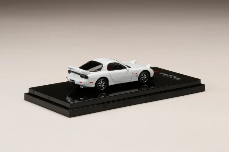 Hobby Japan Mazda RX-7 (FD3S) SPIRIT R TYPE A With Engine White 1:64 tył