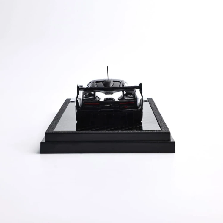LCD Models McLaren Senna GTR White 1:64 tył