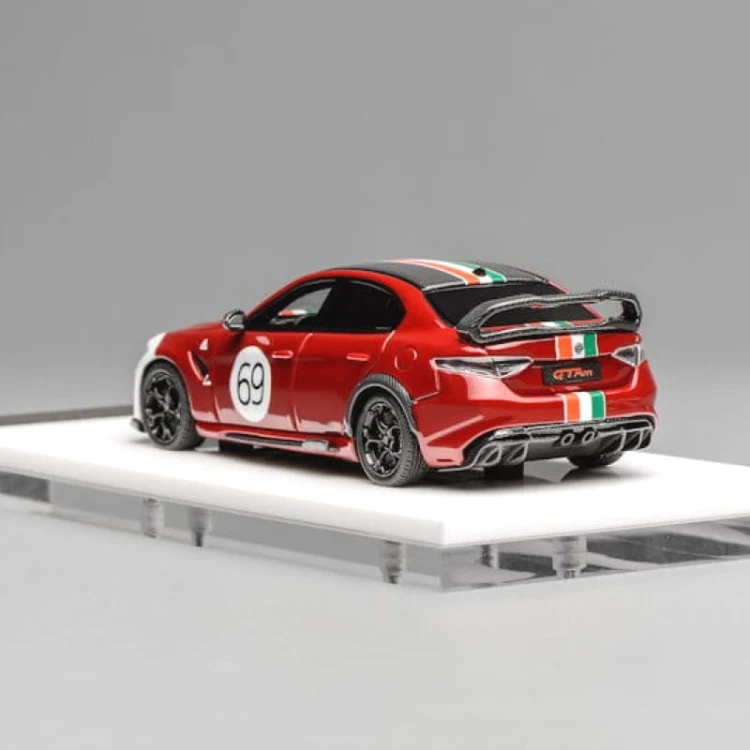 Motorhelix Alfa Romeo Giulia GTAm Rosso GTA red #69 resin MH64009RI 1:64 tył