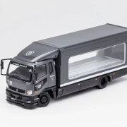 GCD 2017 Mitsubishi Fuso Fighter “BLACK BIRD” Hauler Truck 1:64 przód