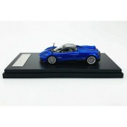 LCD Models Pagani Huayra Roadster 2018 Blue 1:64 bok