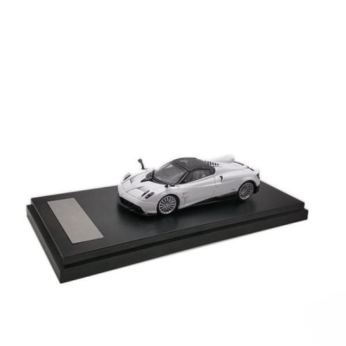 LCD Models Pagani Huayra Roadster 2018 White 1:64 przód