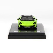 LCD Models Mclaren 600LT GREEN 1:64 przód detal