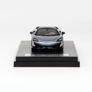 LCD Models Mclaren 600LT SKY BLUE ICE 1:64 przód detal