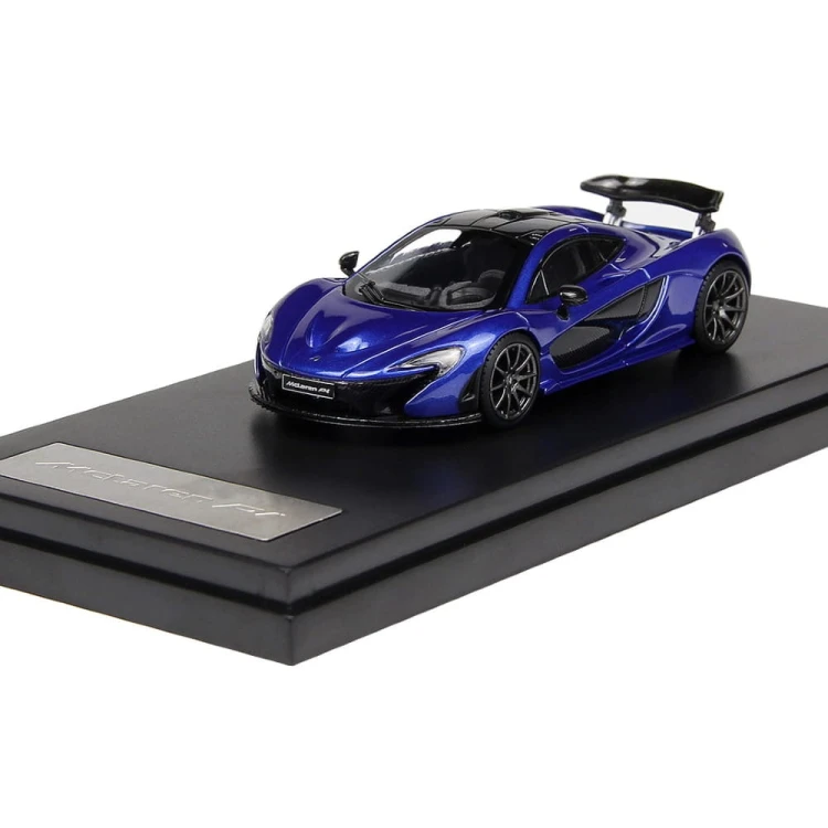 LCD Models Mclaren P1 BLUE 1:64 przód