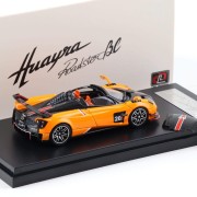 LCD Models Pagani Huayra BC #20 orange/ Carbon 1:64 tył