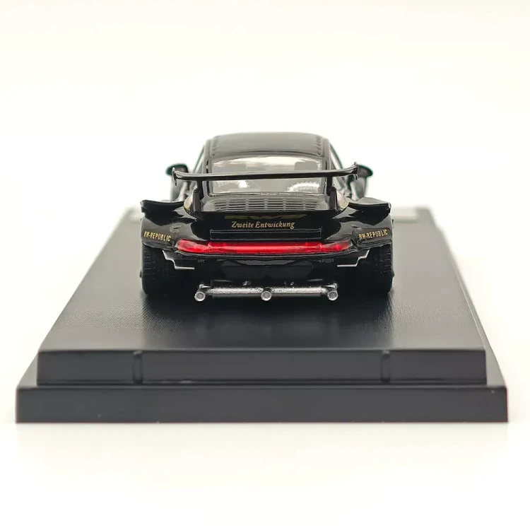 Street Weapon RWB 993 Charlene Low Tail Wing #96 Black 1:64 detal tył