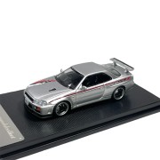 My Model Collect Nissan Skyline GT-R R34 V-Spec Nismo Livery Silver 1:64 przód