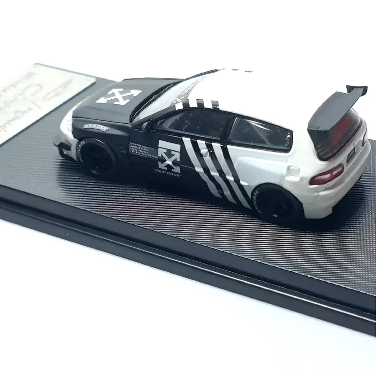 My Model Collect Honda Civic EG6 Mk5 Pandem Rocket Bunny Custom Off-White Edition 1:64 tył detal