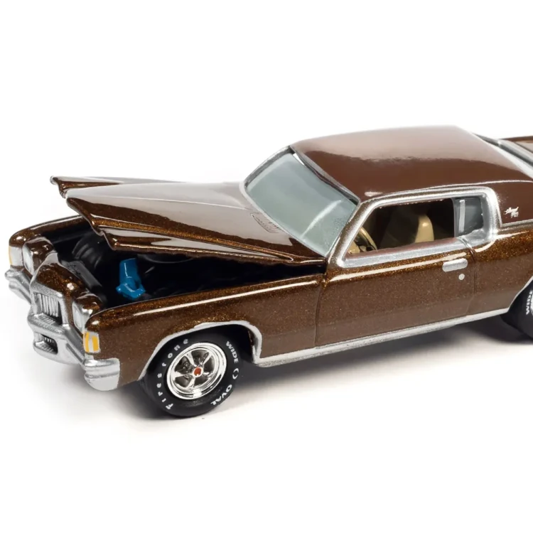 Johnny Lightning 1971 Pontiac Grand Prix Bronze Gold Metall 1:64 detal