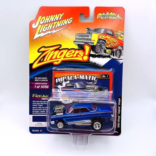 Johnny Lightning Chevy 1962 Impala Copue Zinger Blue 1:64 przód