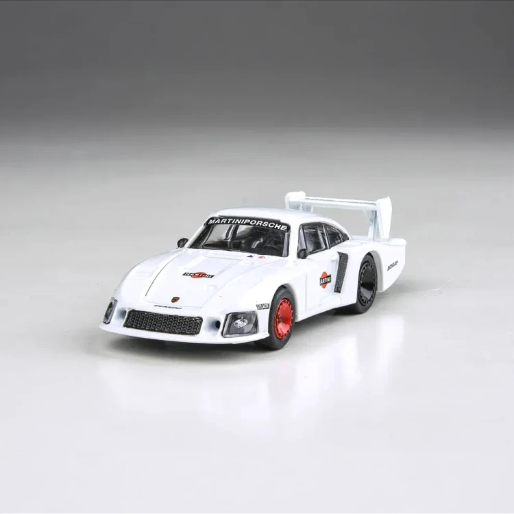 PARA64 Porsche 935/78 Martini Racing Porsche System Test Car 1:64 przód