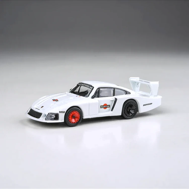 PARA64 Porsche 935/78 Martini Racing Porsche System Test Car 1:64 bok detal 2