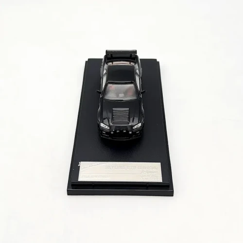 Street Weapon Nissan GTR BNR34 Z-Tune Black 1:64 góra