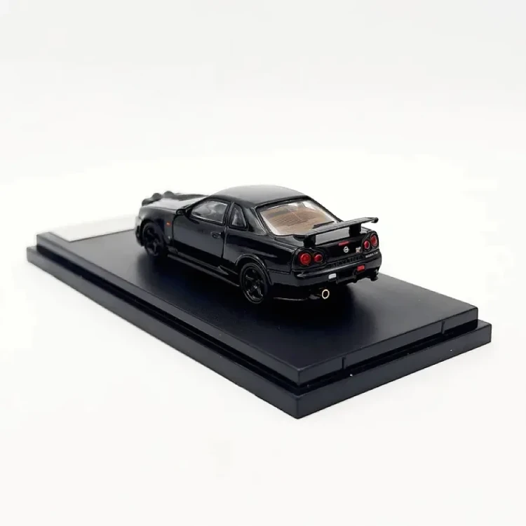 Street Weapon Nissan GTR BNR34 Z-Tune Black 1:64 tył