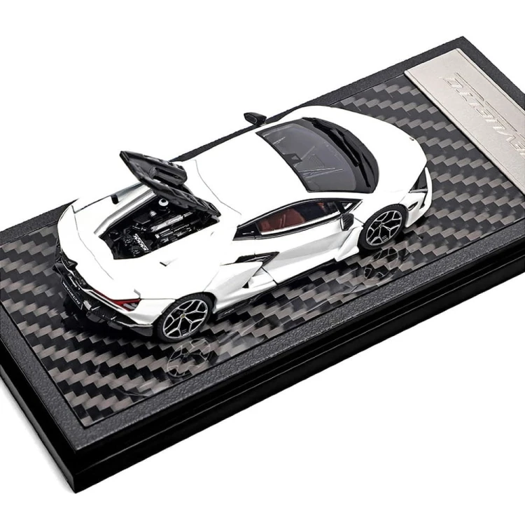 LCD Models Lamborghini REVUELTO WHITE 1:64 góra