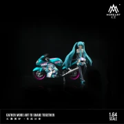 MoreArt Anime Beauty Motorcycle Doll Set 1:64 przód