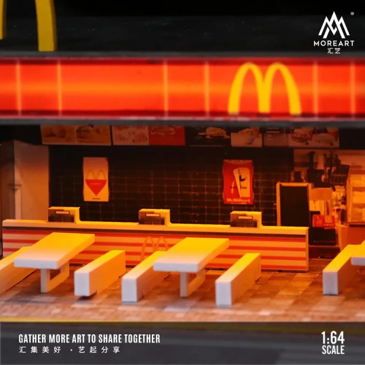 MoreArt Diorama McDonalds Restaurant Parking Scene 1:64 detal