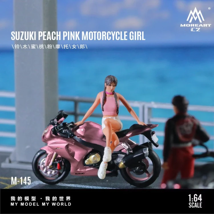 MoreArt Suzuki Peach Pink Motorcycle Girl 1:64 scena