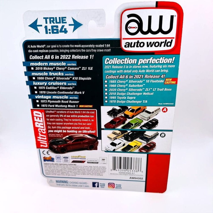 auto-world-ford-mustang-mach-1-1973-1-64-back.jpg
