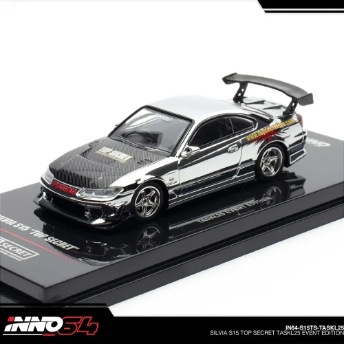 INNO64 Top Secret Nissan Silvia S15 Silver Chrome 2025 Tokyo Auto Salon 1:64 przód