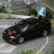 Mitsubishi Lancer Evolution V GSR Black Pearl 1:64 przód