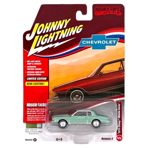 Johnny Lightning 1979 Chevrolet Monte Carlo Medium Green 1:64 przód