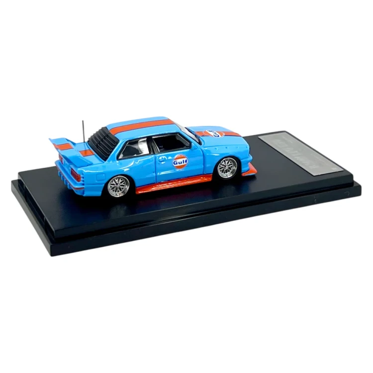 Street Weapon BMW E30 Gulf blue orange 1:64 bok