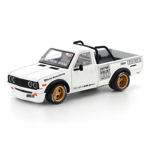 Pop Race Pandem Datsun 620 Pickup Truck White 1:64 przód