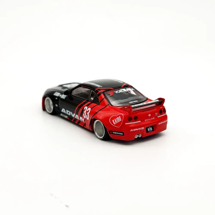 MINI GT Kaido House Nissan Skyline GT-R R33 Kaido Works ADVAN 1:64 tył